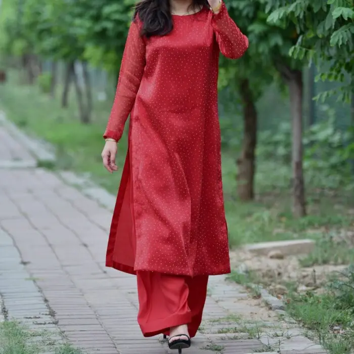 Koko Korina (Three piece red premium suit)