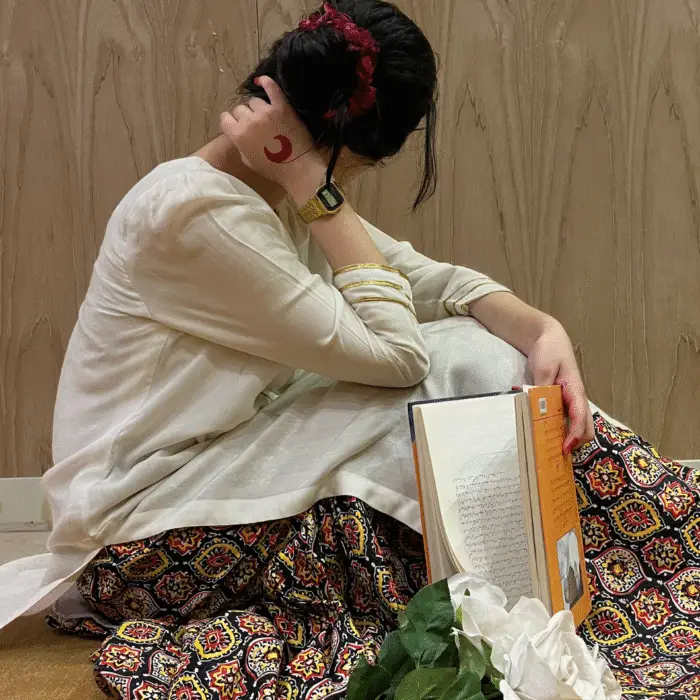 gharara-side